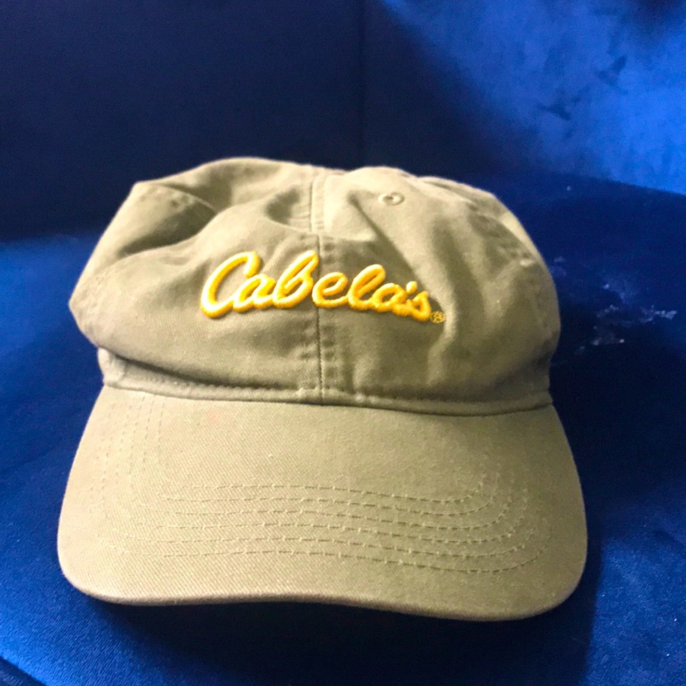 Cabelas hat, army green, new no stains